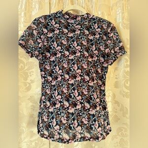Vince Camuto Black Floral Short Sleeve Top/C194